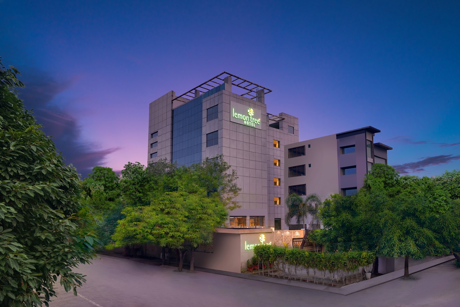 Lemon Tree Hotel, Noida