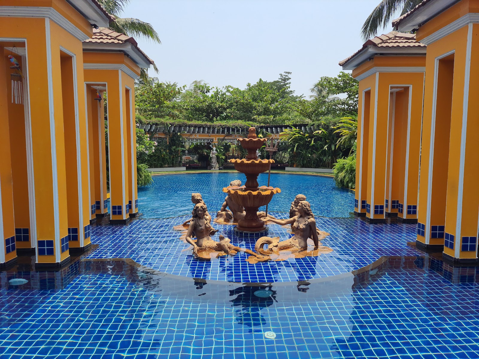 Mayfair Lagoon