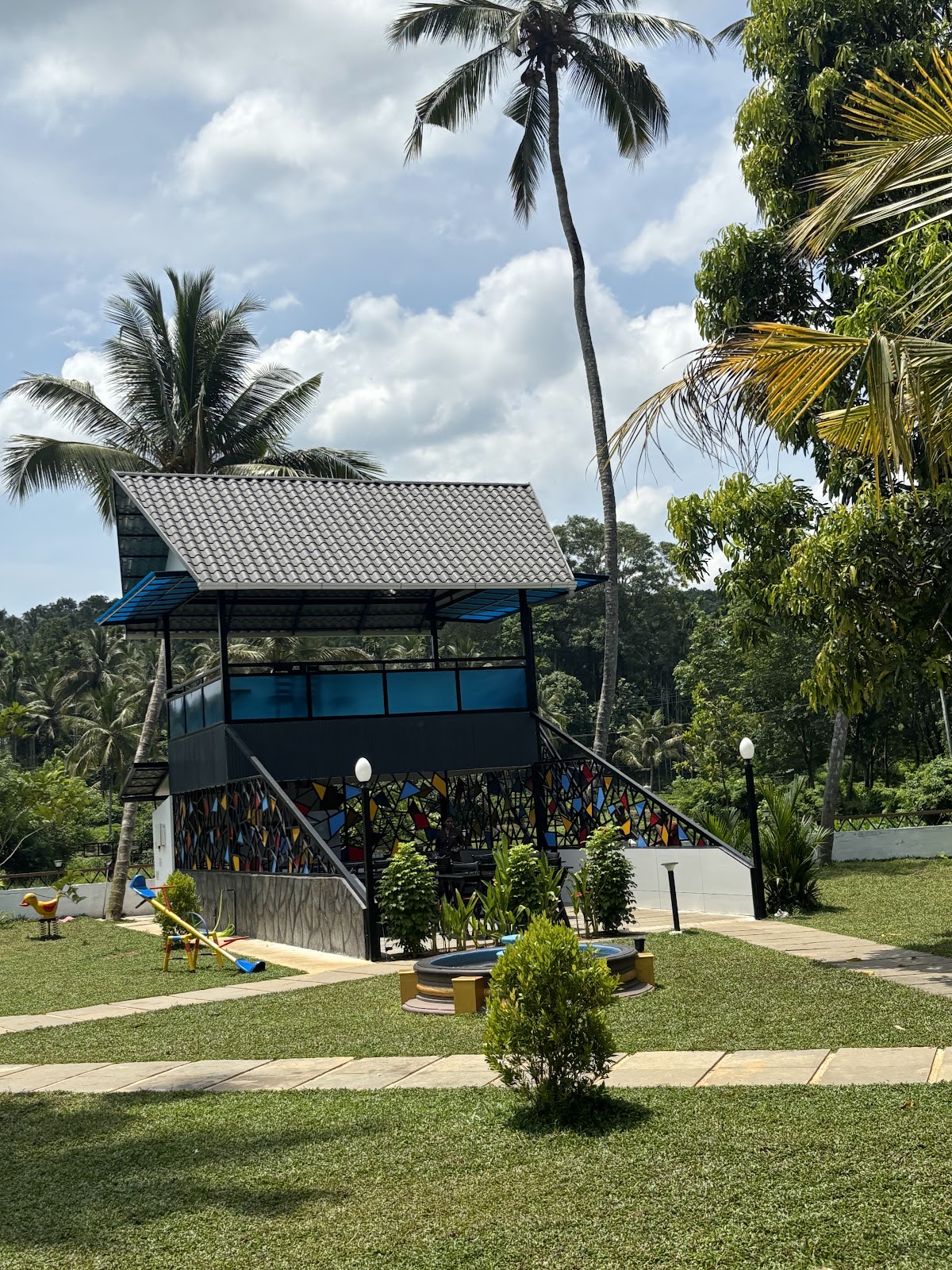 Pakalakam Resort