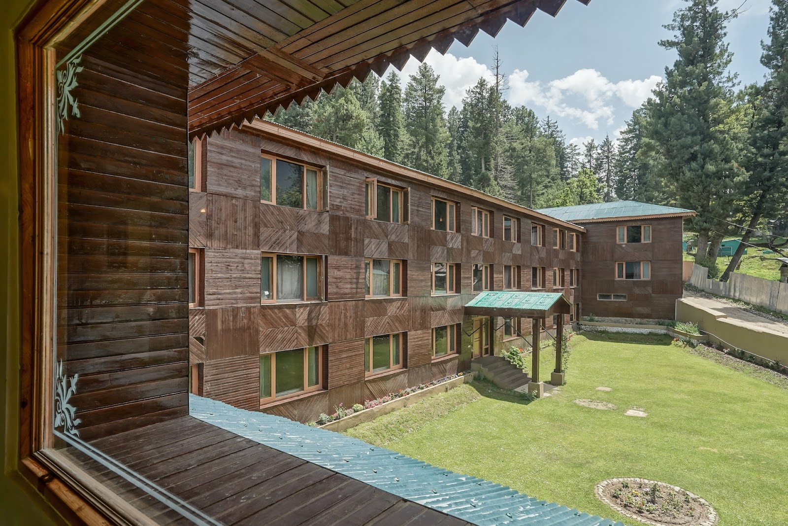 Hotel Hill Top Pahalgam