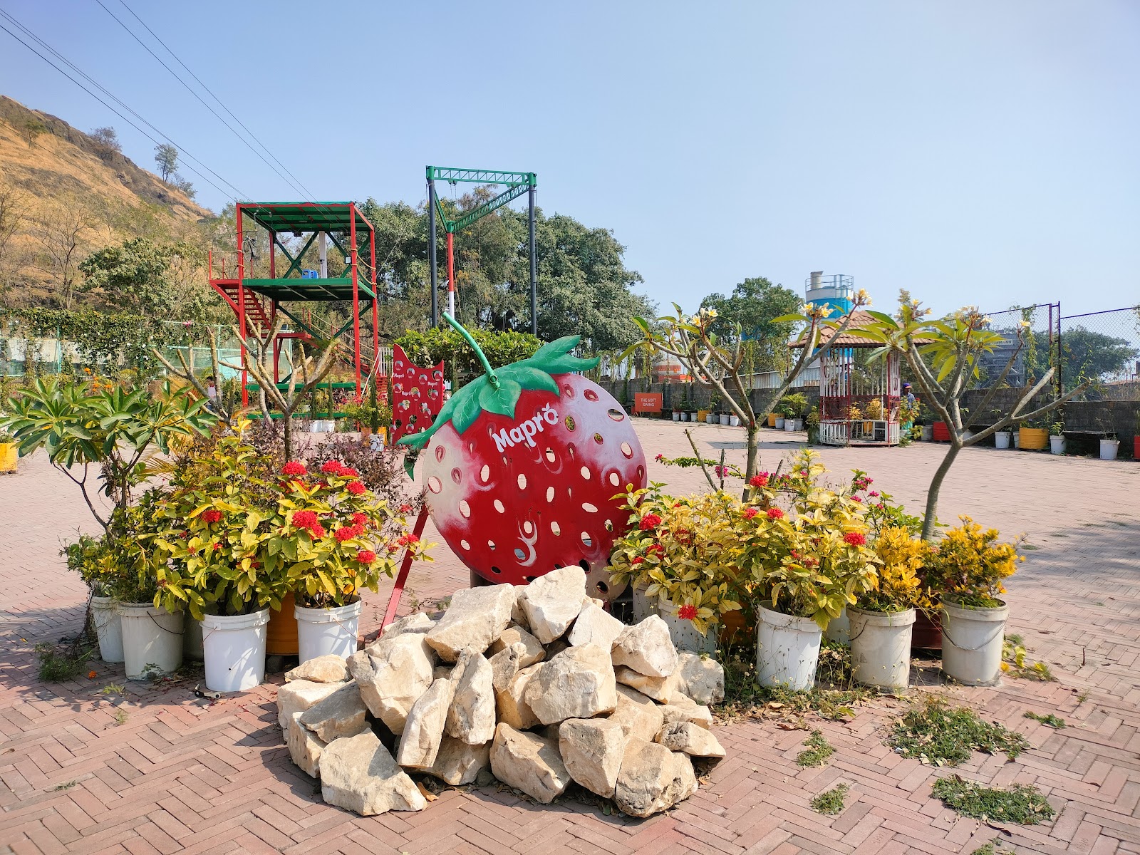 Mapro Garden