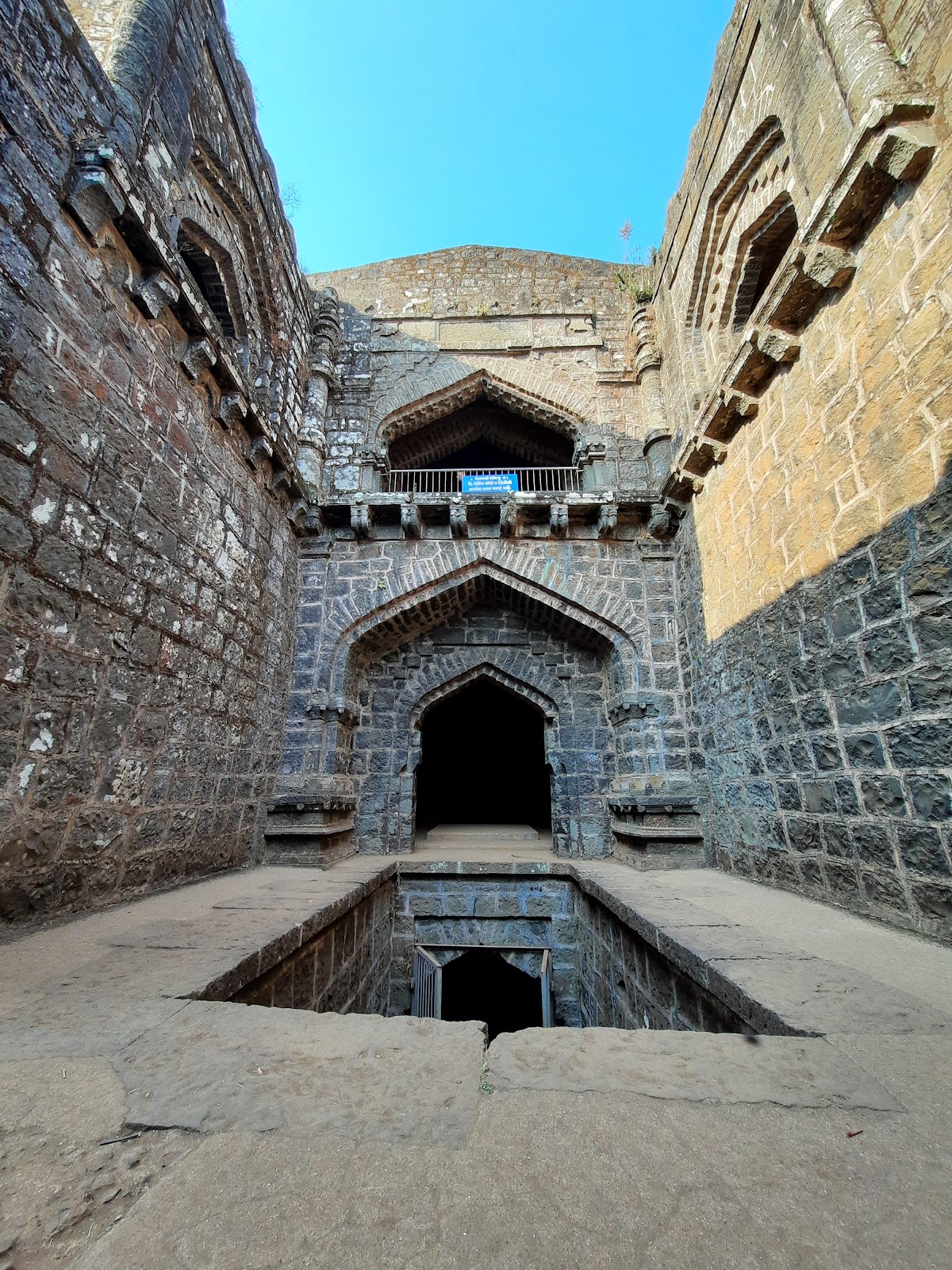 Andhar Bavdi - the Hidden Well