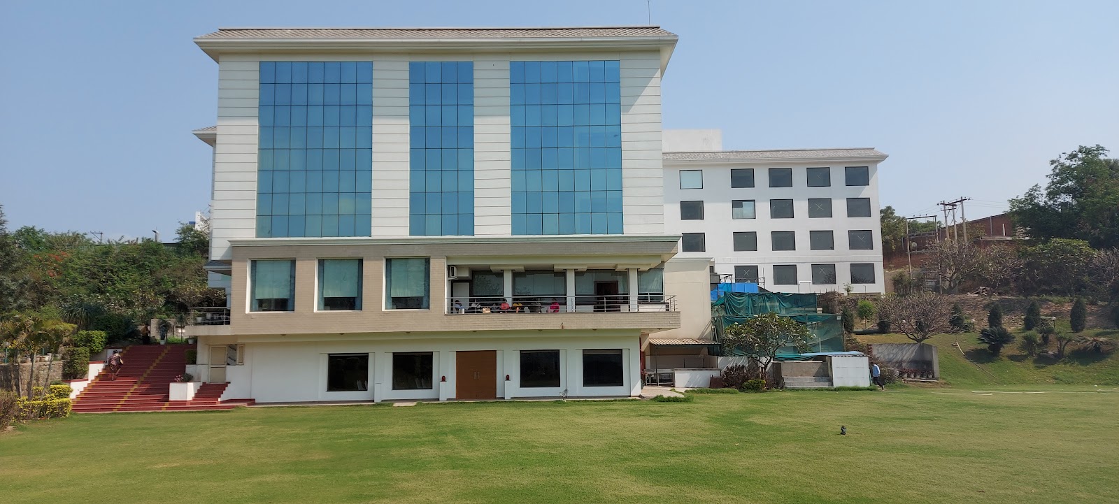 Legend Sarovar Portico