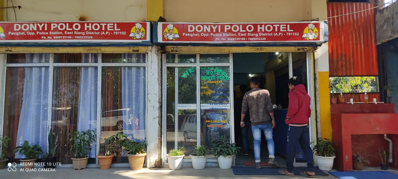 DONYI POLO Restaurant/DHABA
