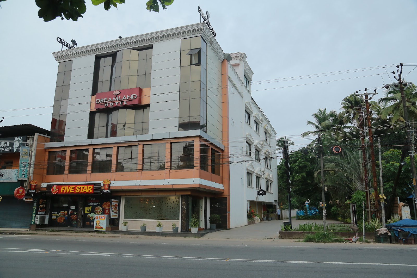 Hotel Dreamland