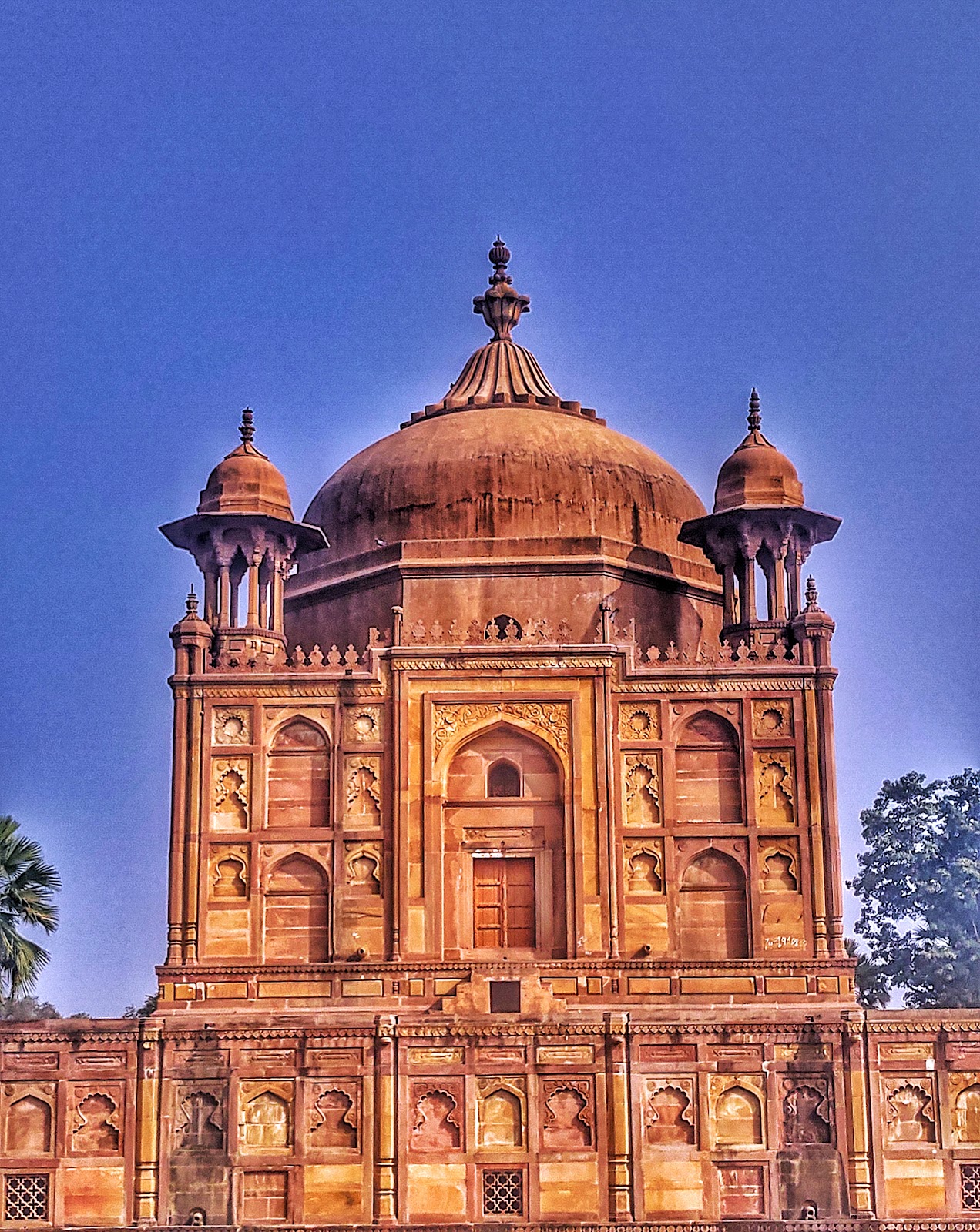 Khusro Bagh, Prayagraj