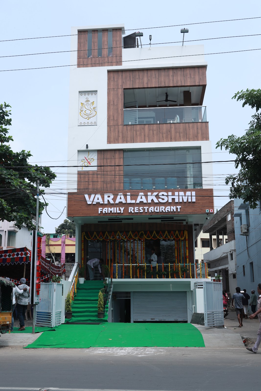 Varalakshmi Family Restaurant