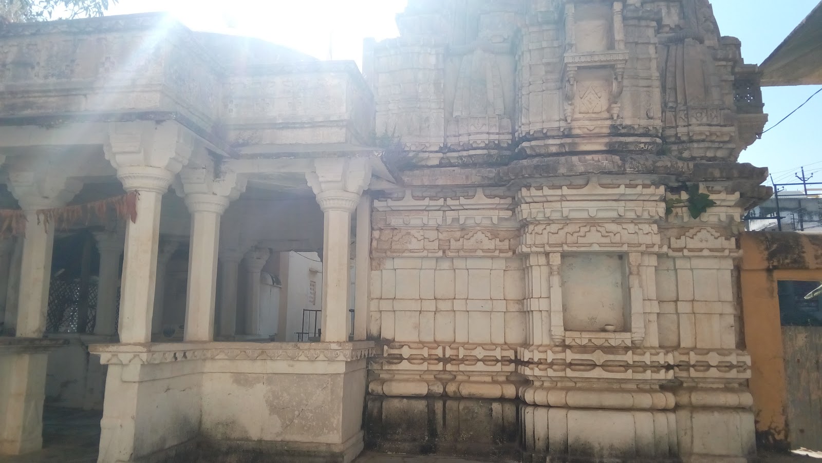 Ambrai Road