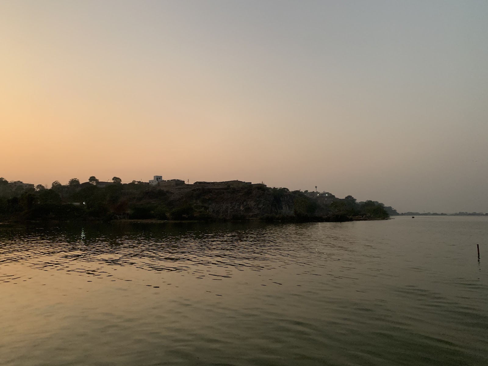 Lalpari Lake
