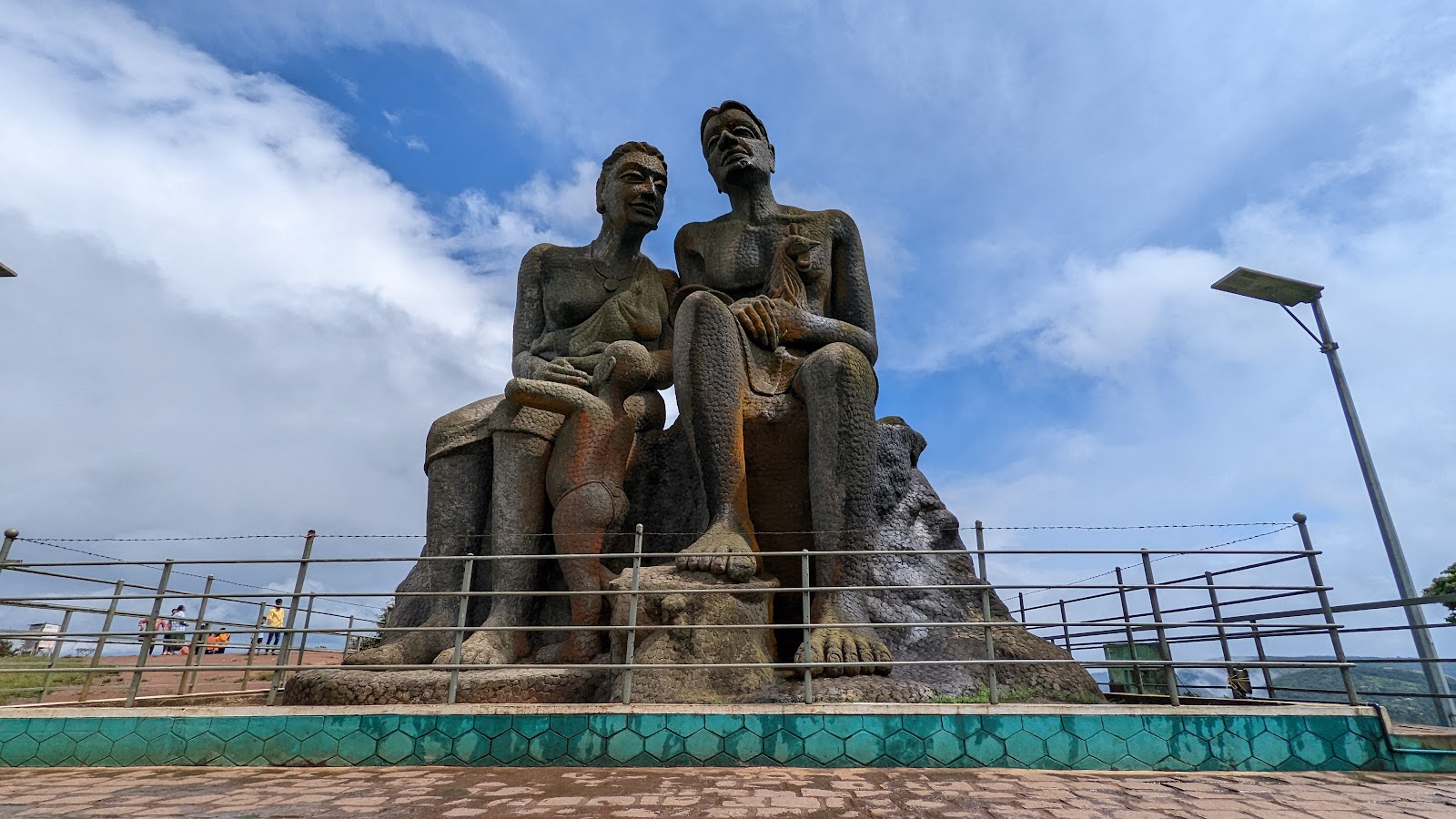 Kuravan Kurathi Statue ( DTPC Idukki )