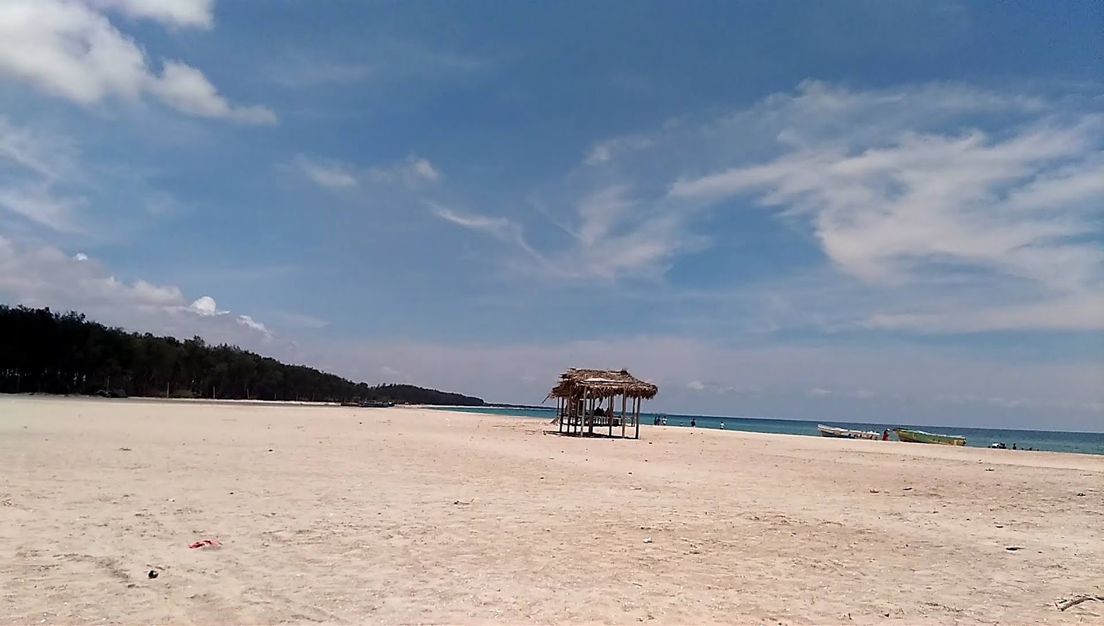 Ariyamaan Beach