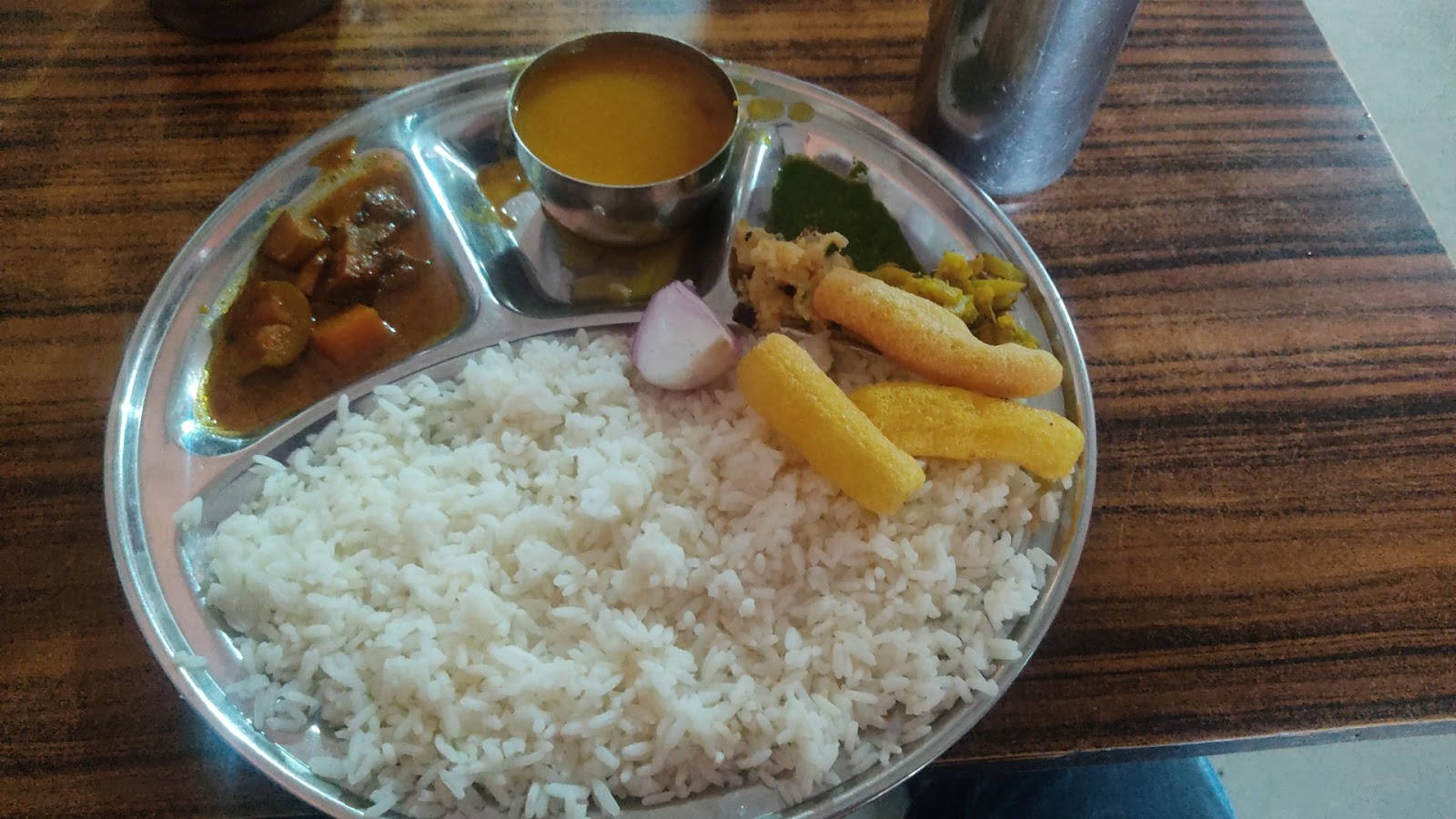 Maa Annapurna Bhojnalay