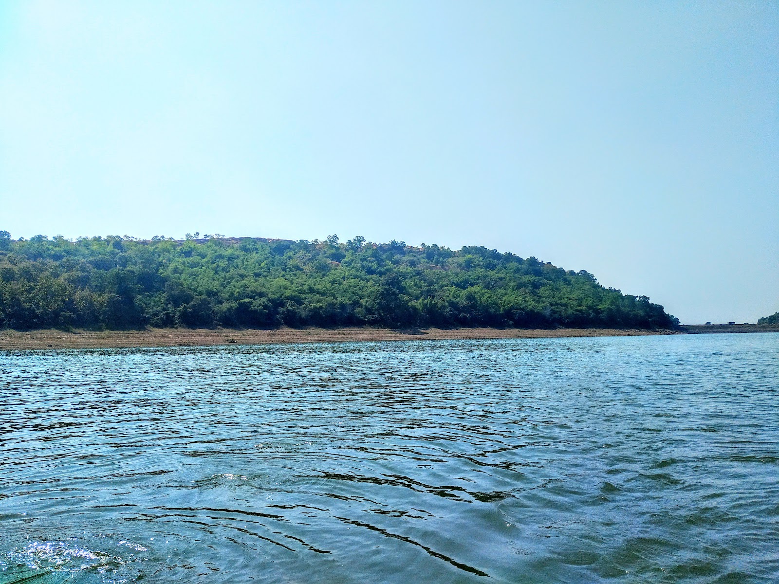 Khindsi Lake