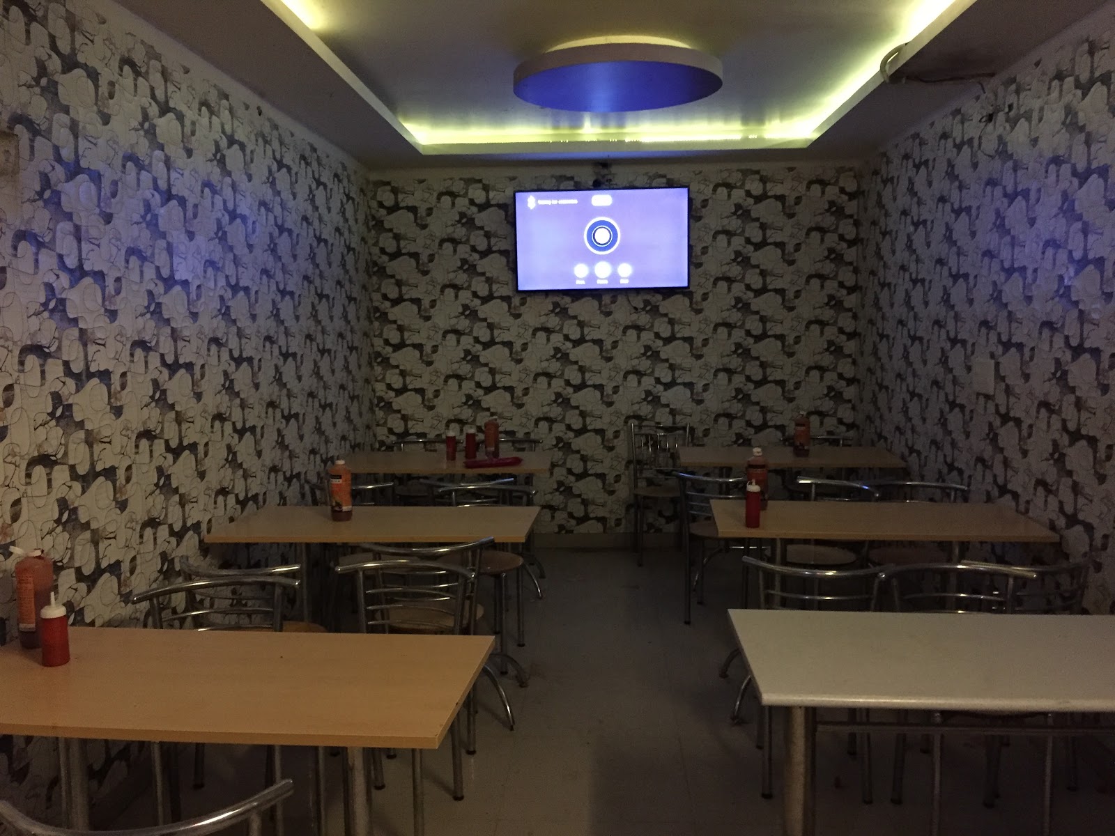 Tadka Restaurant