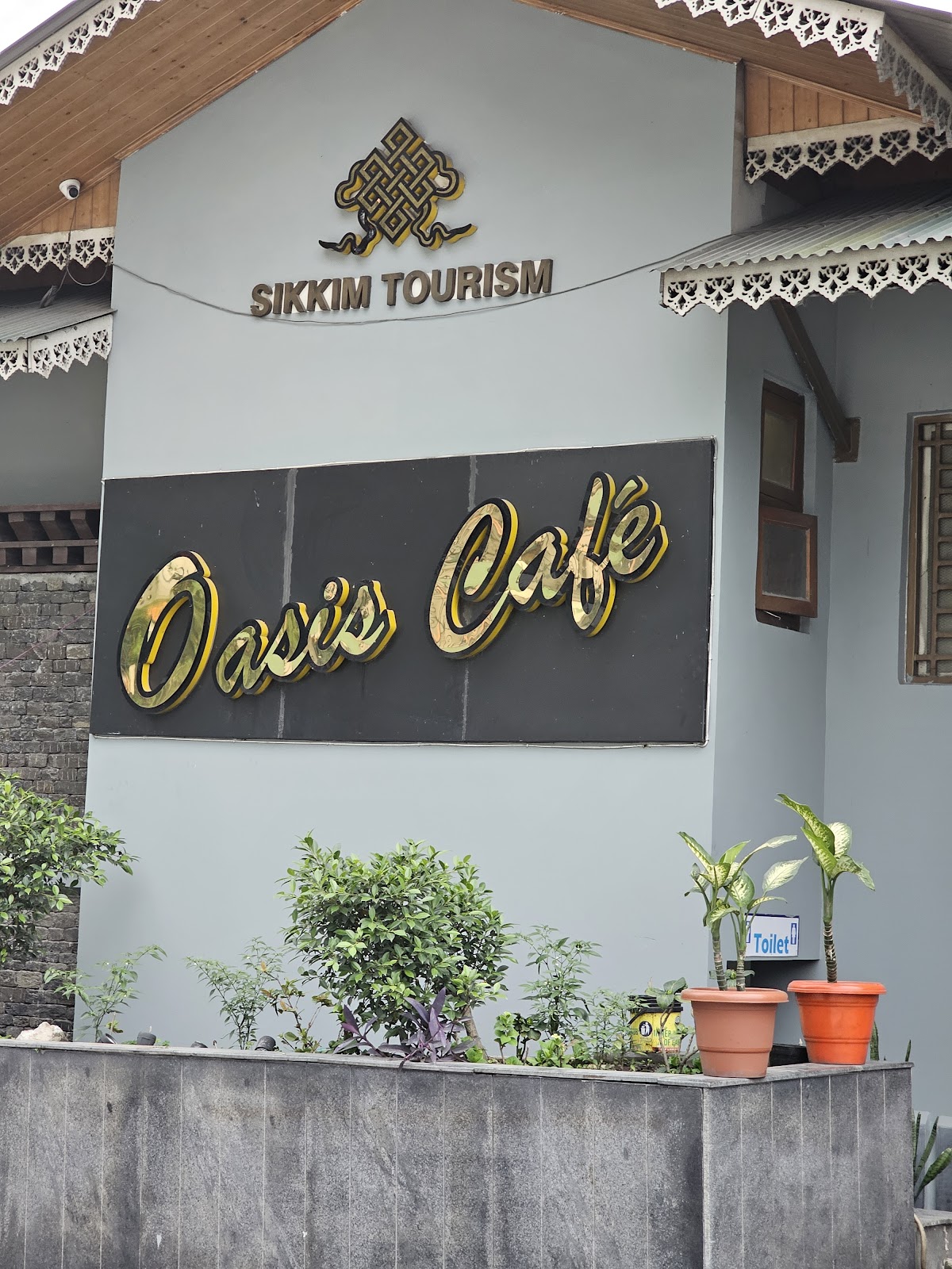 Oasis Cafe