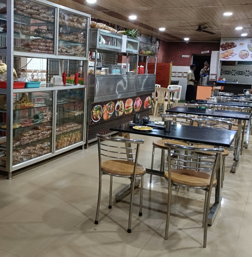 Karanth Veg Restaurant