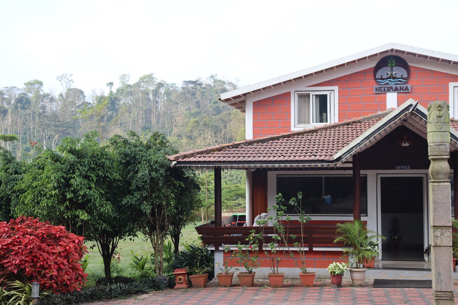 Neervana Resort, Sakalespura