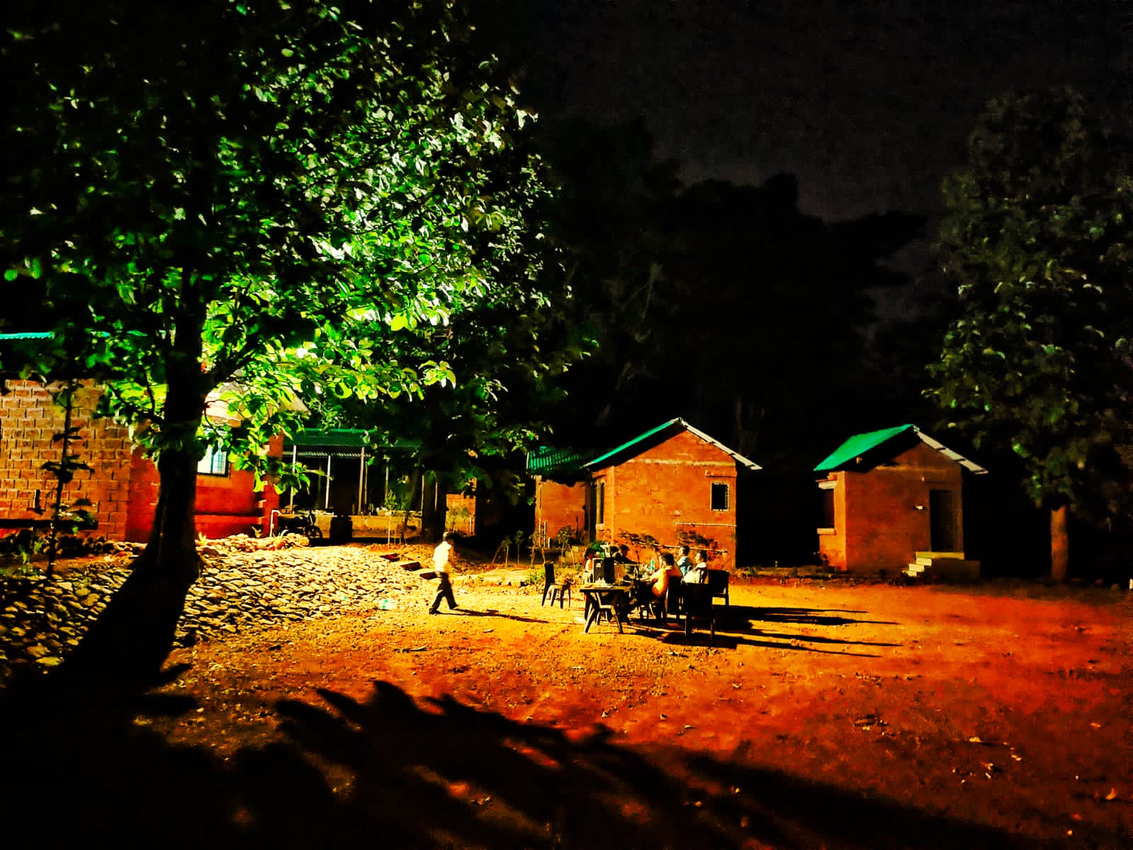Amazing Chandoli Resort