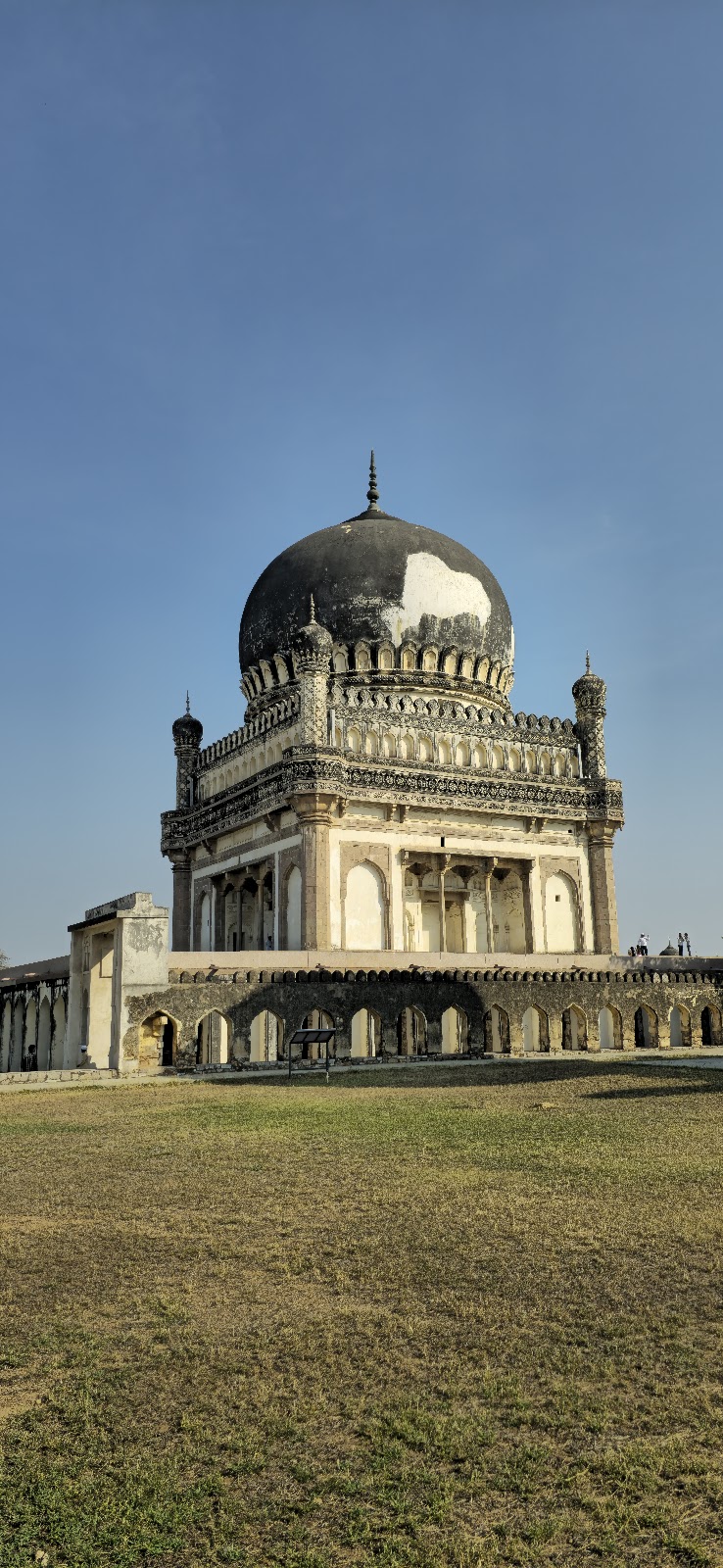 Qutub Shahi Tombs