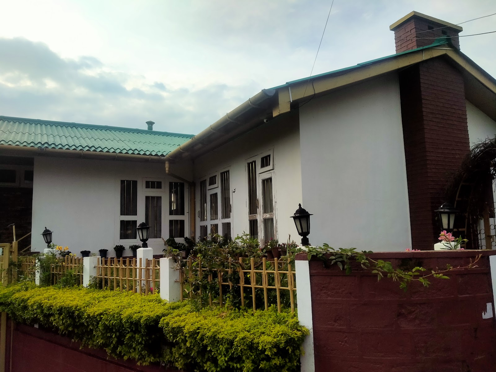Woodland Hill Stay