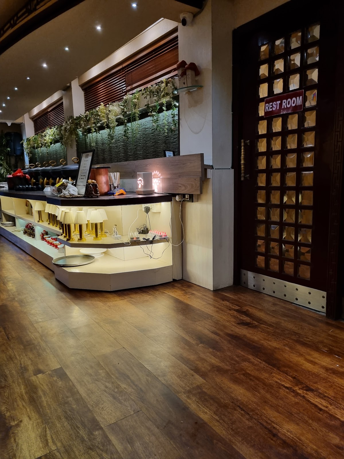 Dejavu Restaurant