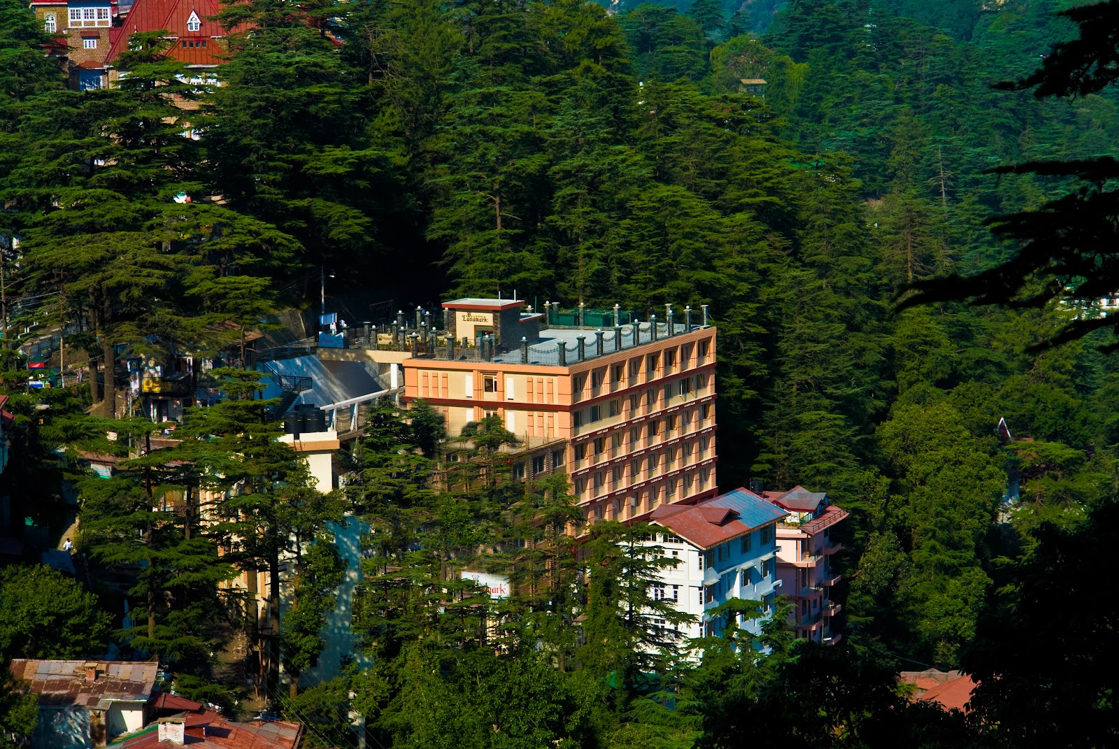 Hotel Landmark