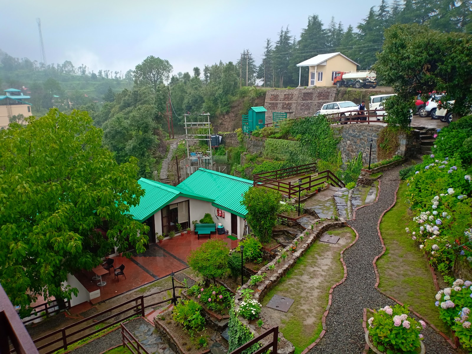 Woodsmoke Retreat (Woodsmoke Resort and Spa)