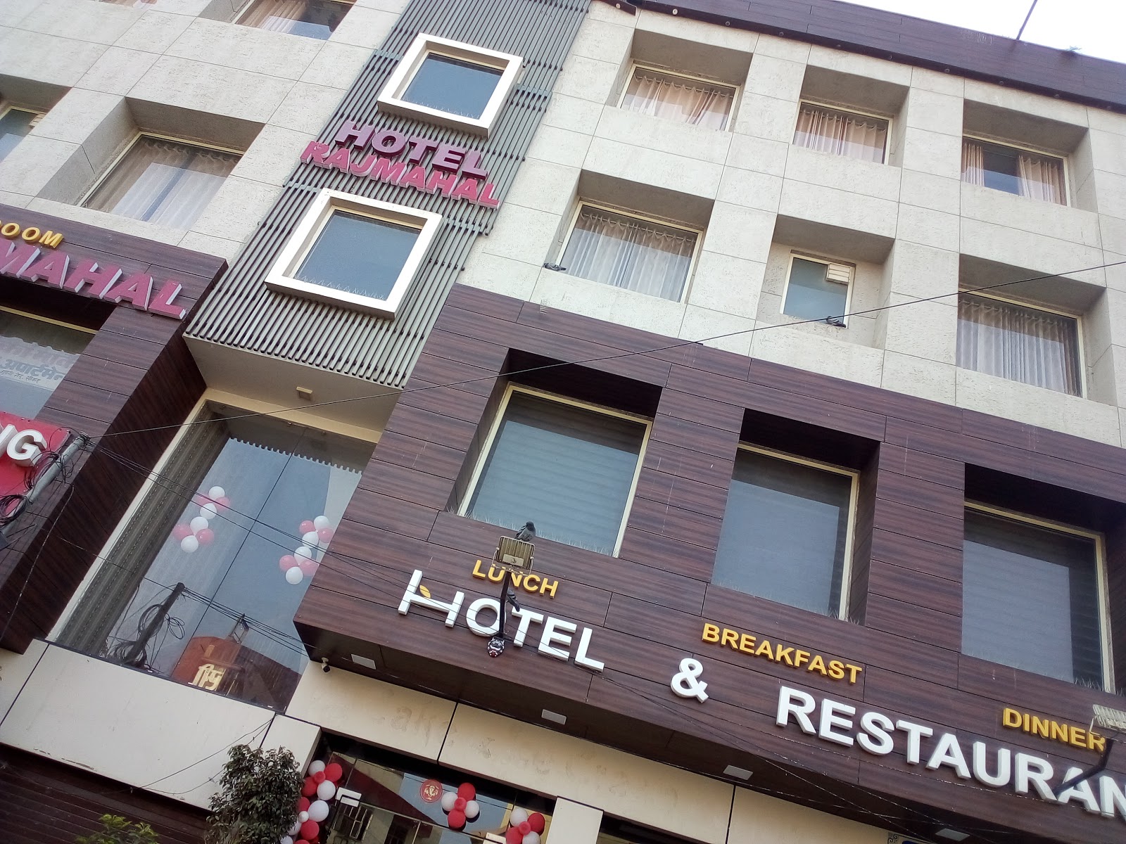 HOTEL RAJ MAHAL