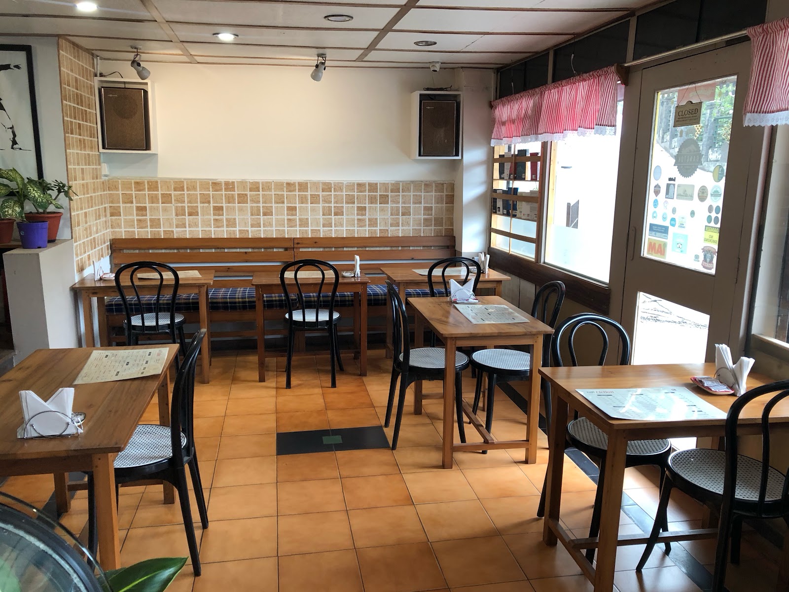 Cafe Fiction