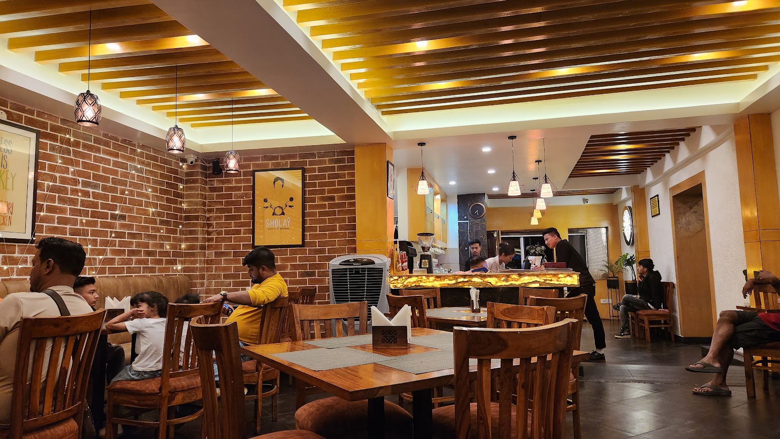 Parivar Restaurant