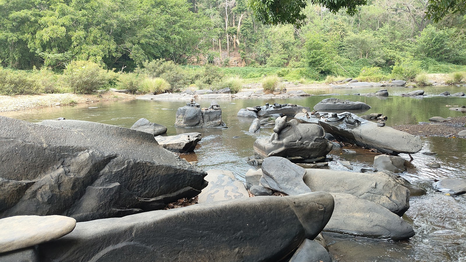 Sahasralinga