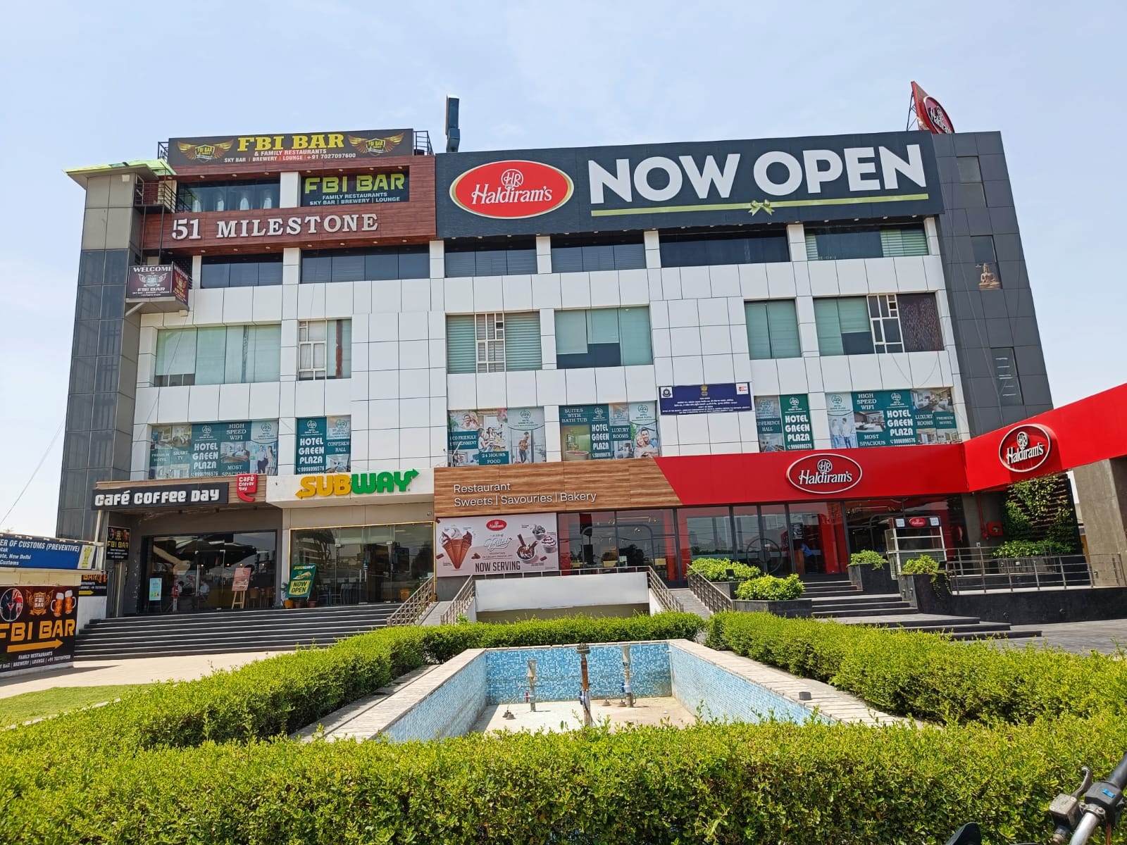 Hotel Green Plaza