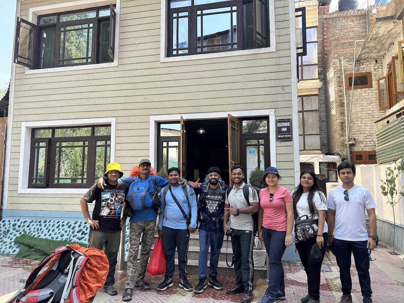 Hotel Kashmir Inn