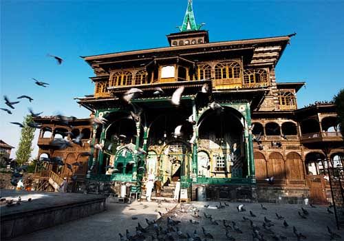 Shah E Hamdan R.H Mosque