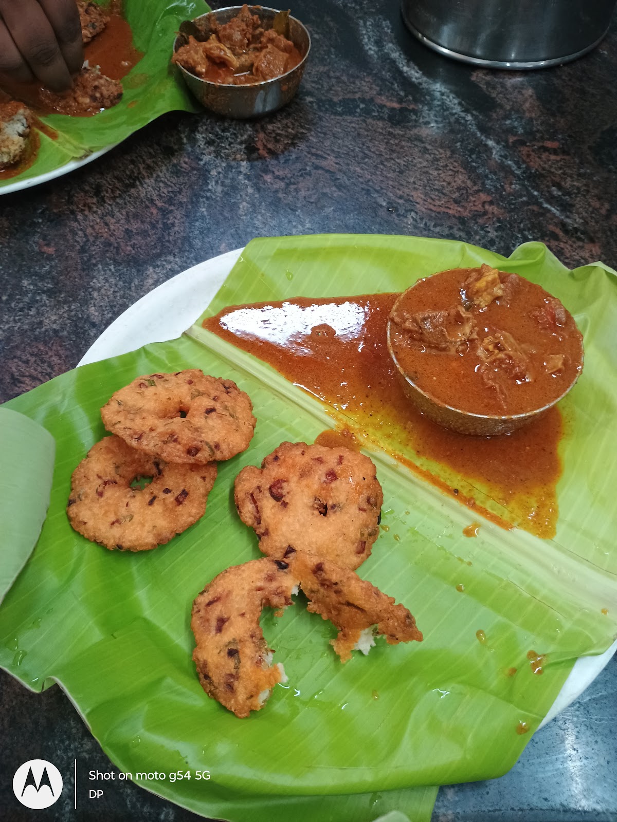 Ravi mess