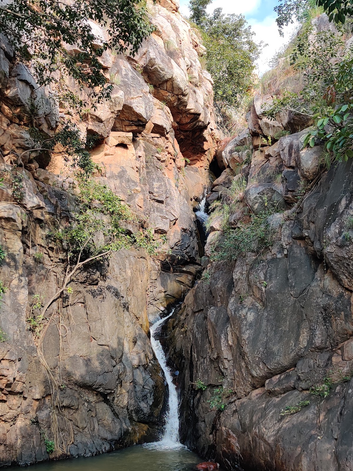 Sahasra Lingam Temple