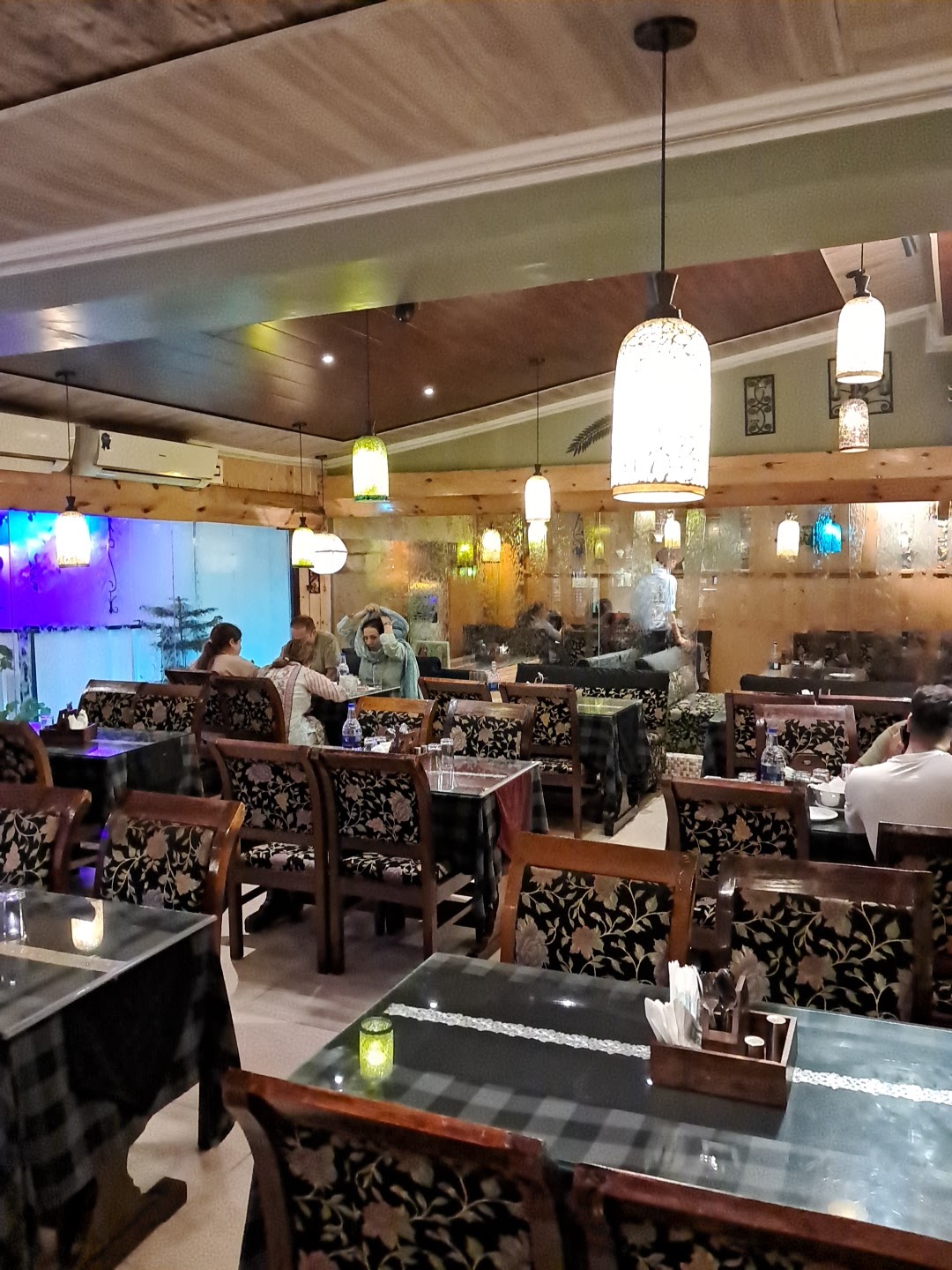Stream Restaurant
