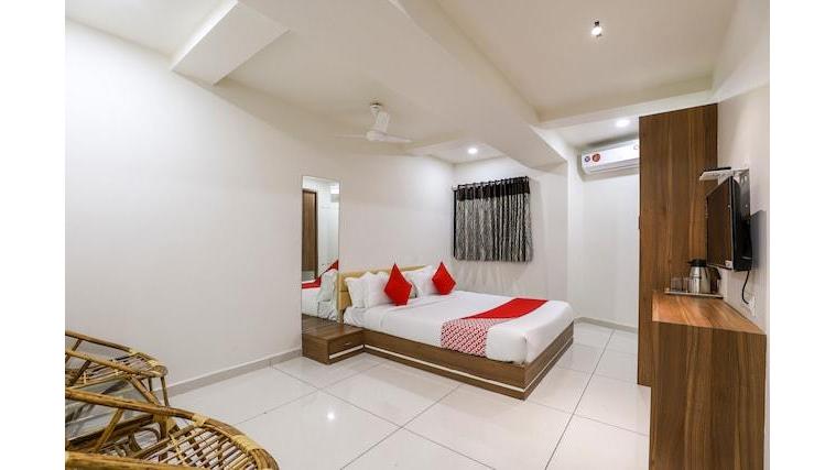 Hotel Surbhi