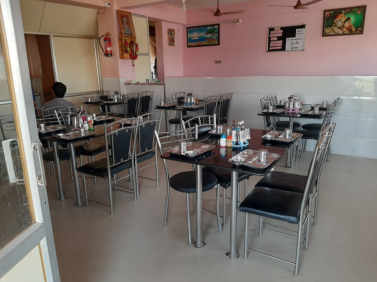 Shreeji Dining Hall