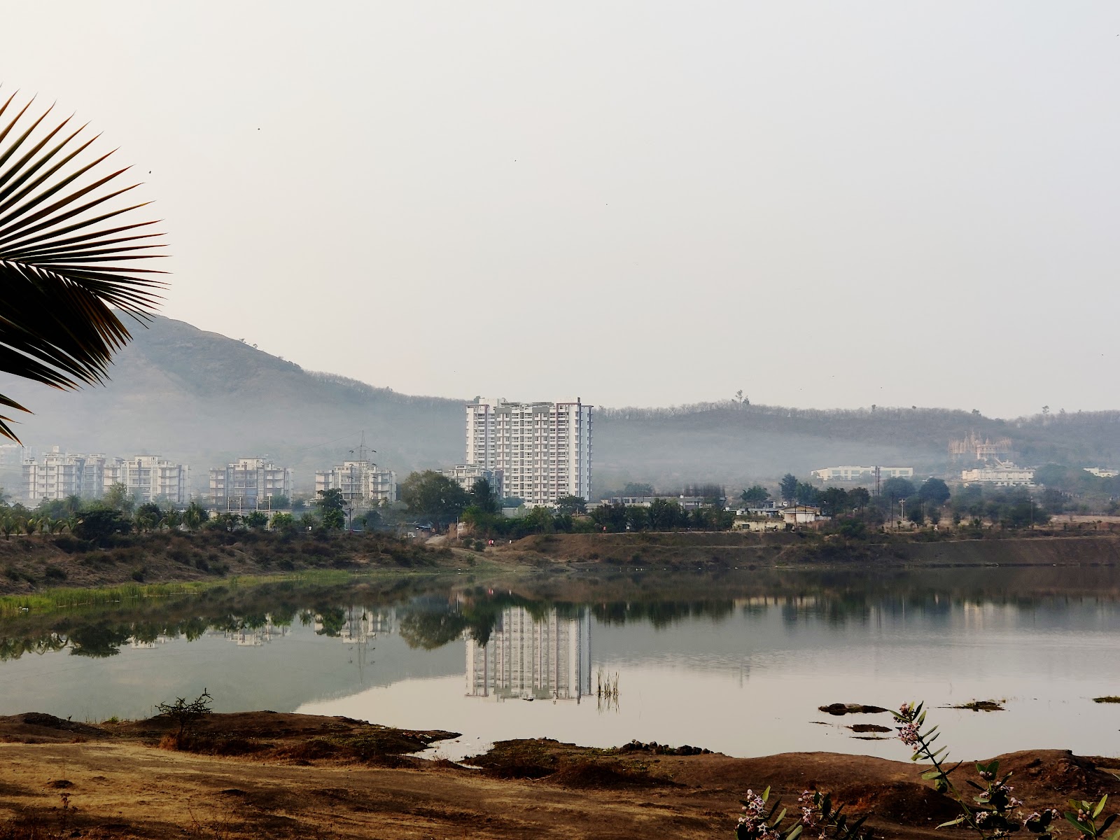 Talegaon Dabhade Lake