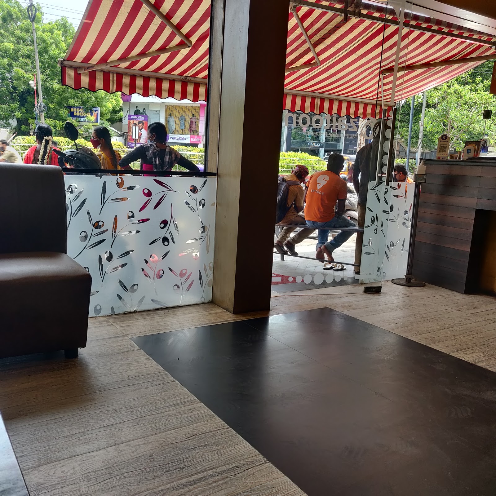 Zaitoon Restaurant, Anna Nagar