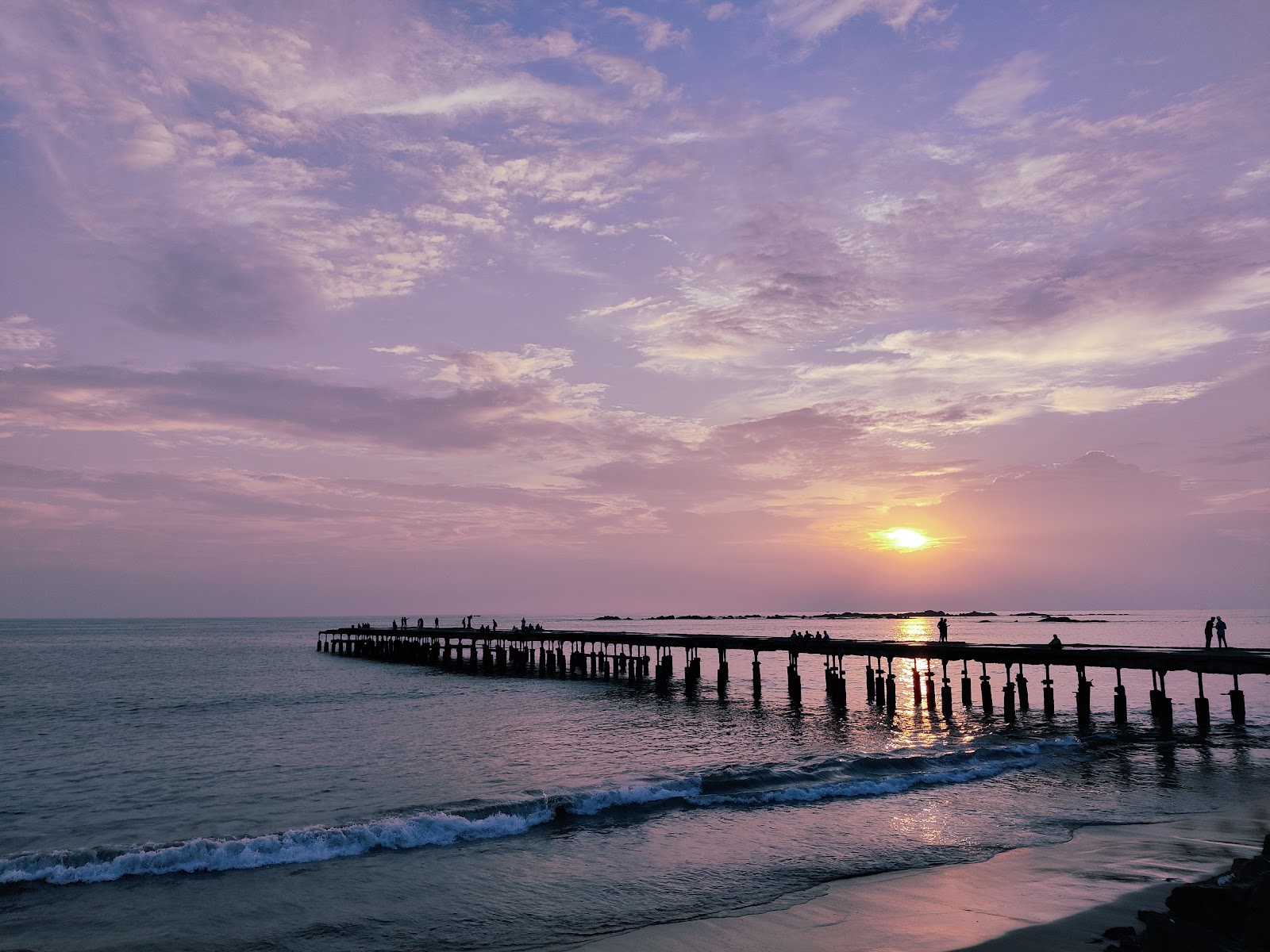 Thalassery Pier