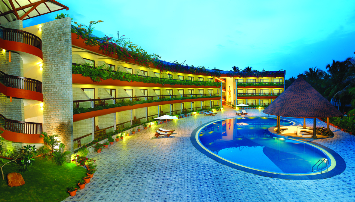 UDAY SUITES - THE GARDEN HOTEL