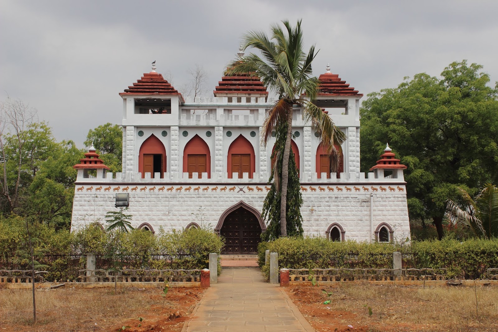 Veerapandiya Kattabomman Memorial Fort
