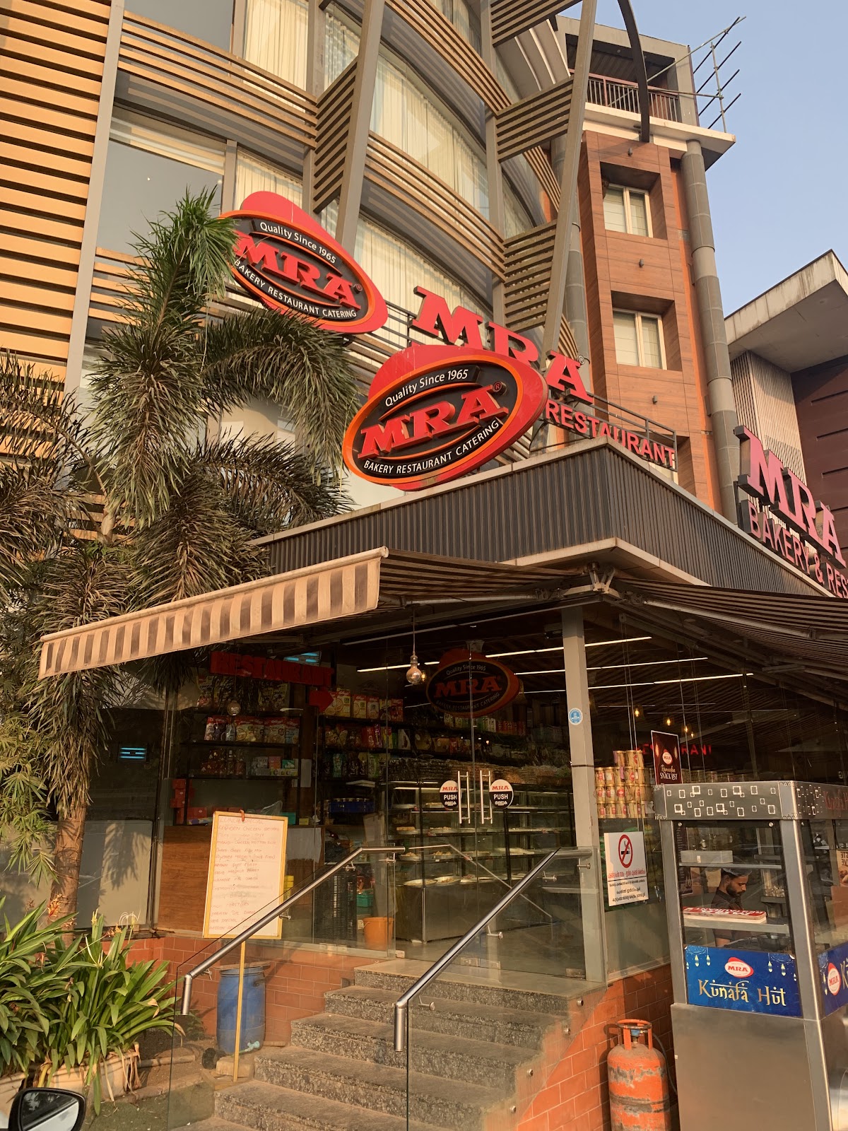 MRA Bakery & Restaurant Kozhikode