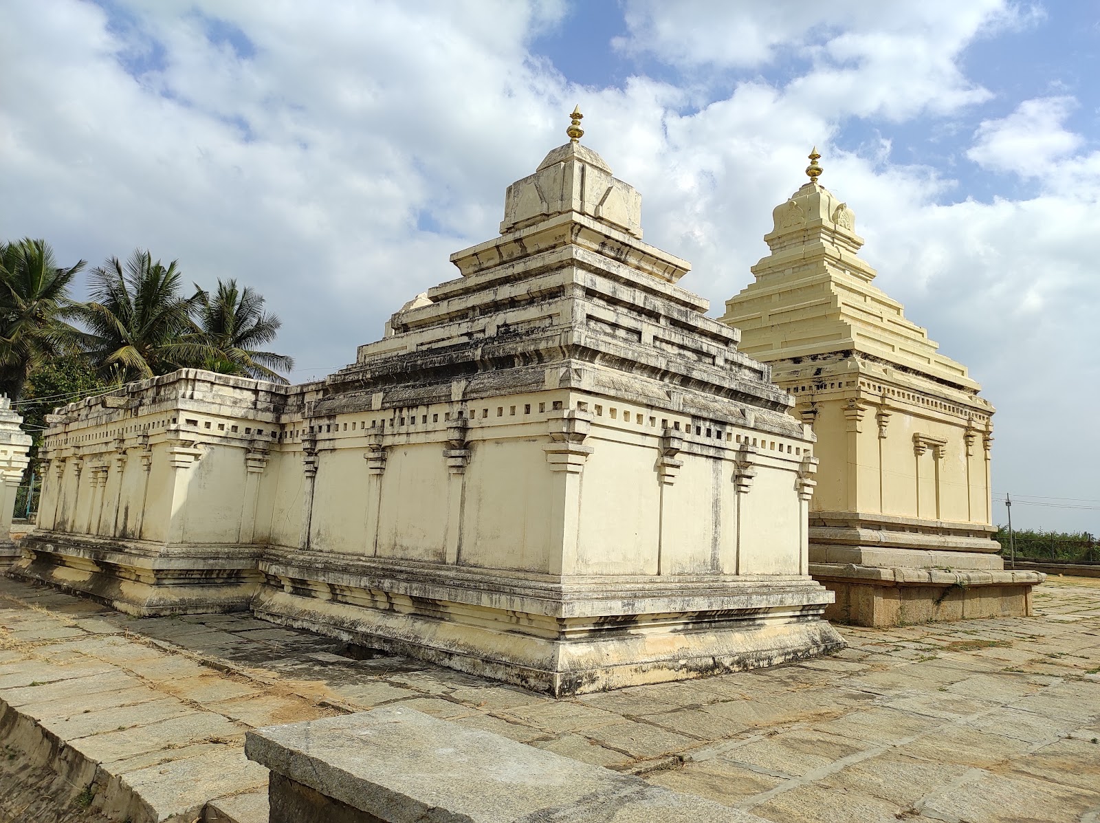 Ancient Nolamba Shri Kalleshwara Temple
