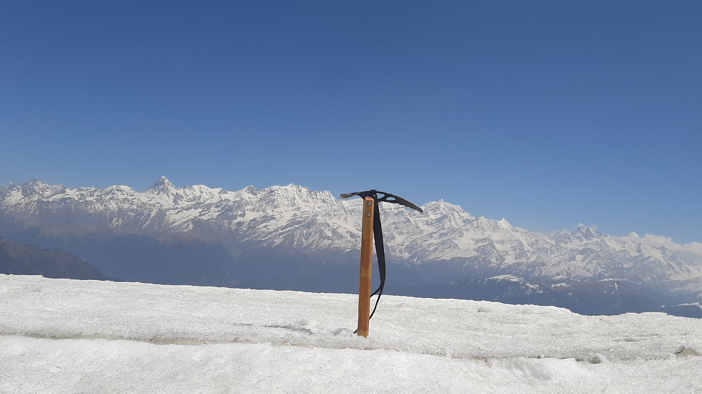 Dayara Bugyal trek