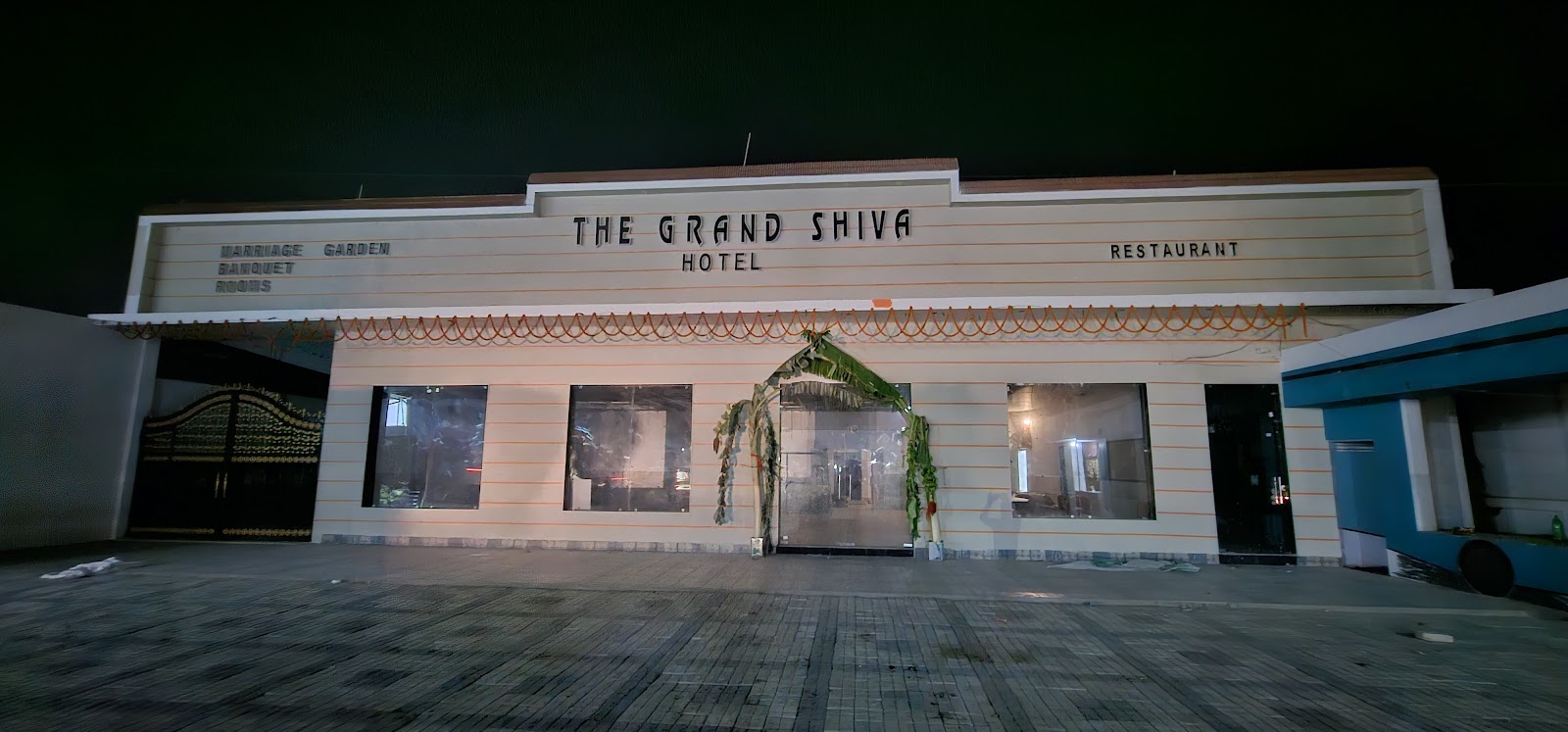 THE GRAND SHIVA HOTEL & RESTAURANT