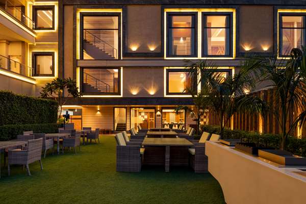 Ramada by Wyndham Varanasi Katesar