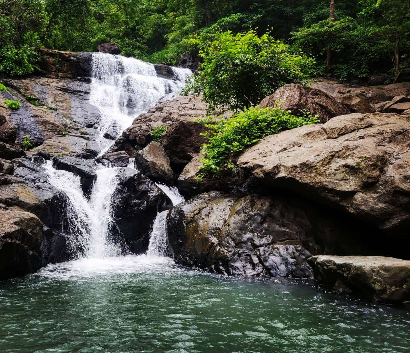 Chinchoti Waterfalls
